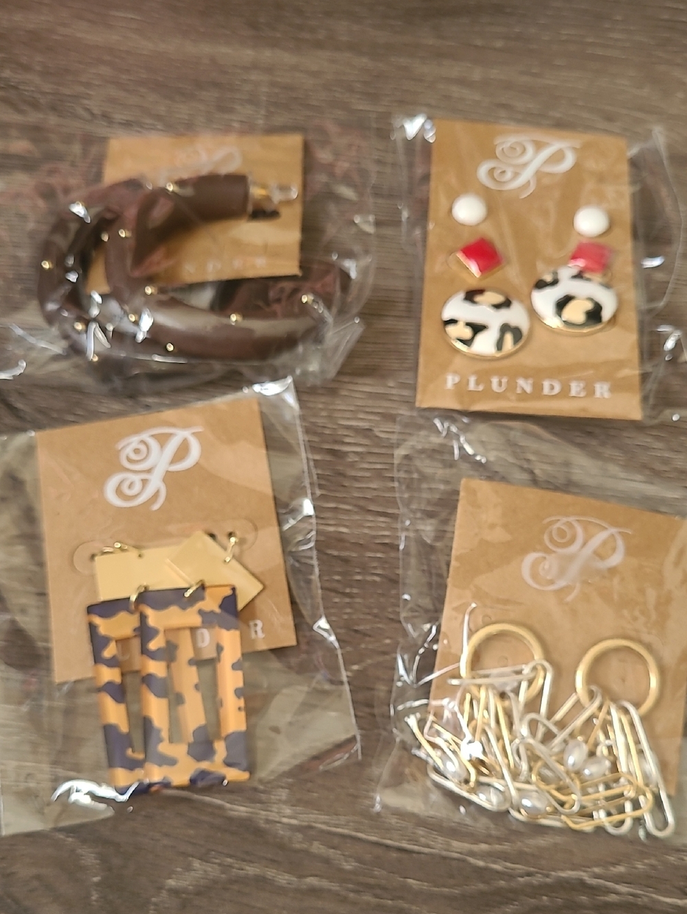 Plunder Mixed Earring Set Of 4
